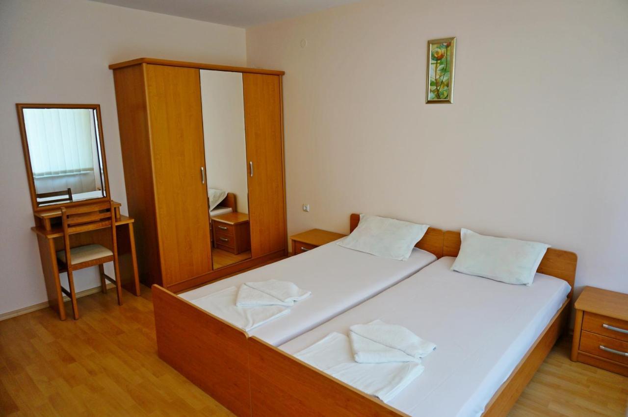 Gt Privilege Fort Beach Apartments Elenite Extérieur photo