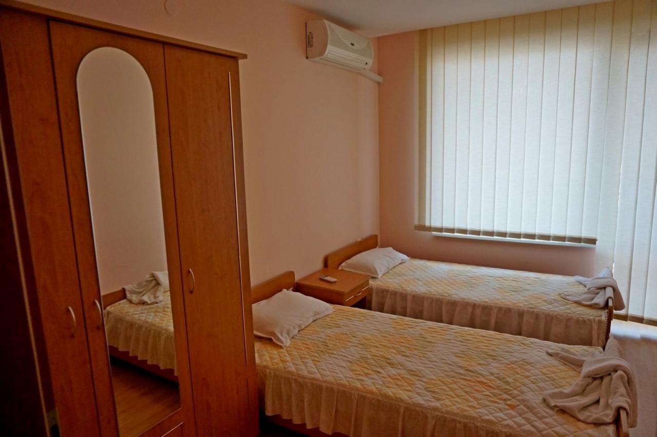 Gt Privilege Fort Beach Apartments Elenite Extérieur photo