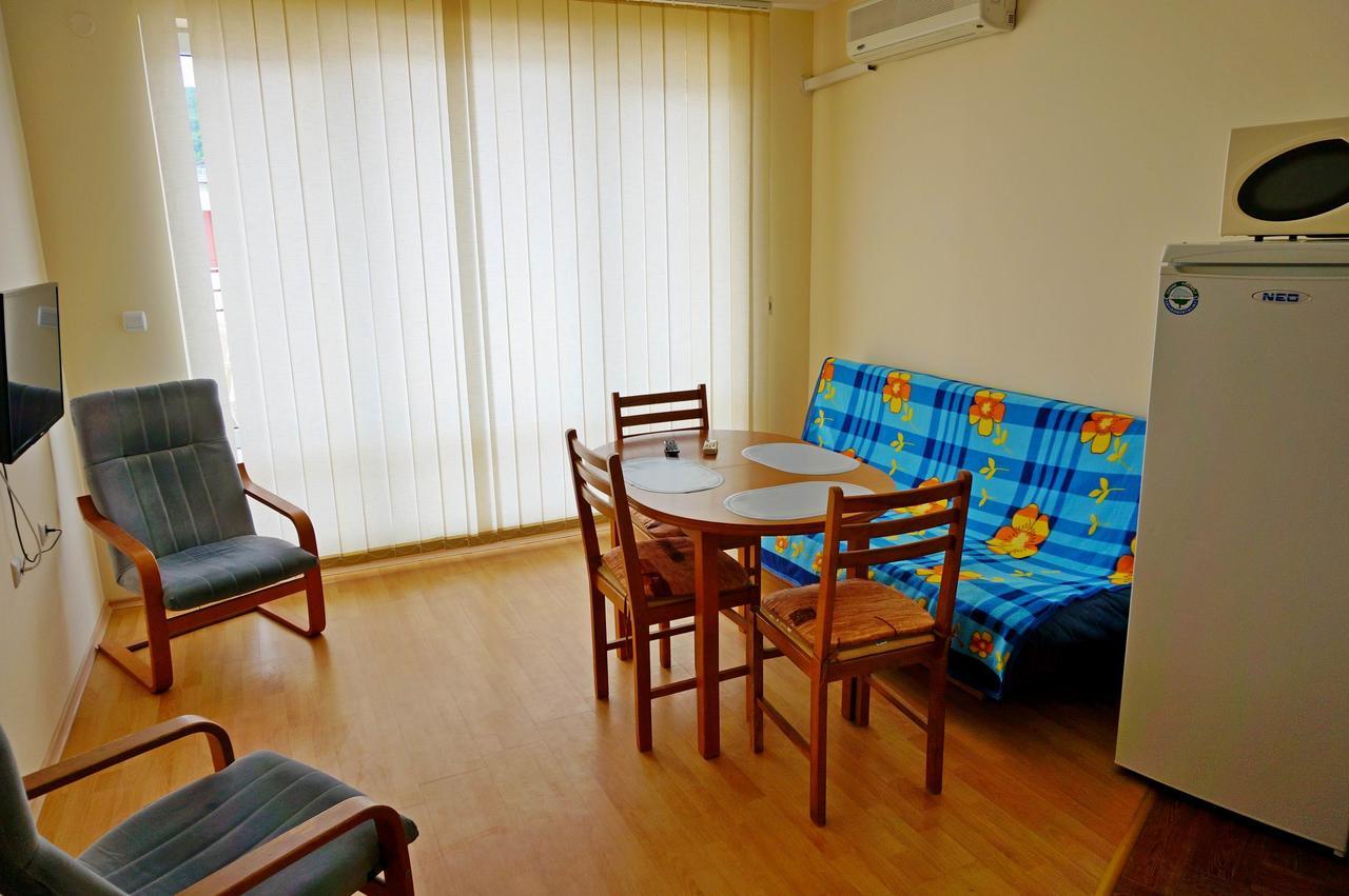 Gt Privilege Fort Beach Apartments Elenite Extérieur photo