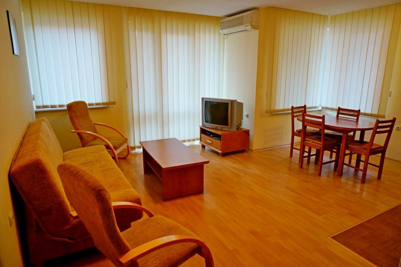 Gt Privilege Fort Beach Apartments Elenite Extérieur photo
