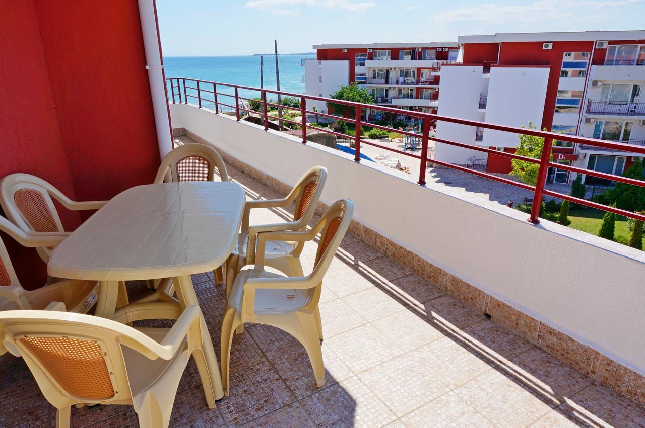 Gt Privilege Fort Beach Apartments Elenite Extérieur photo
