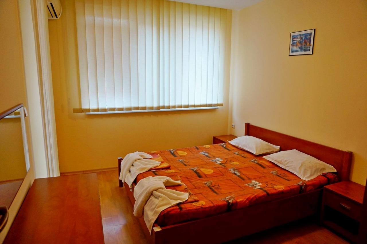 Gt Privilege Fort Beach Apartments Elenite Extérieur photo