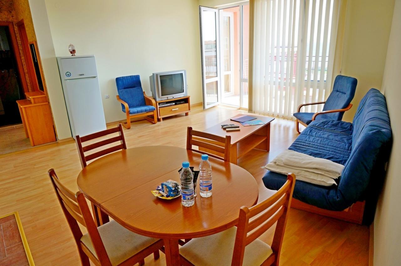 Gt Privilege Fort Beach Apartments Elenite Extérieur photo