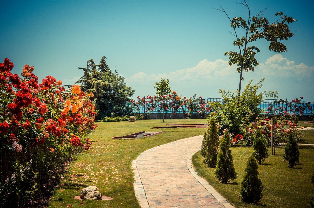 Gt Privilege Fort Beach Apartments Elenite Extérieur photo