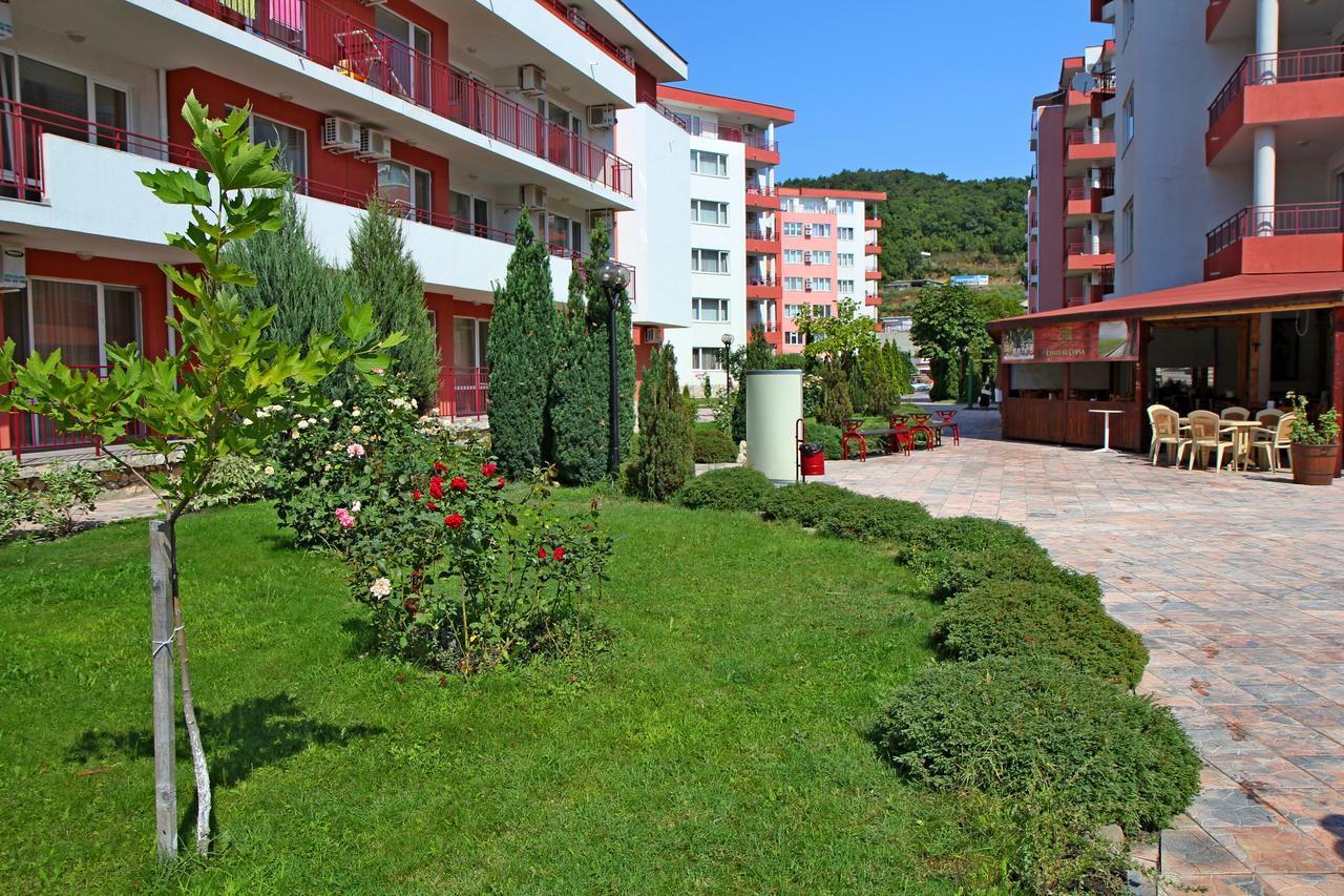 Gt Privilege Fort Beach Apartments Elenite Extérieur photo