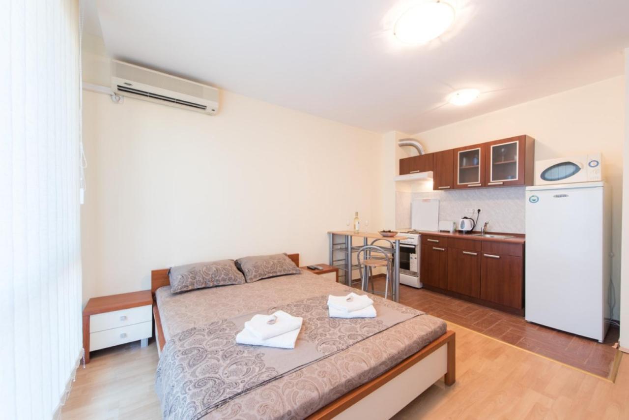 Gt Privilege Fort Beach Apartments Elenite Extérieur photo